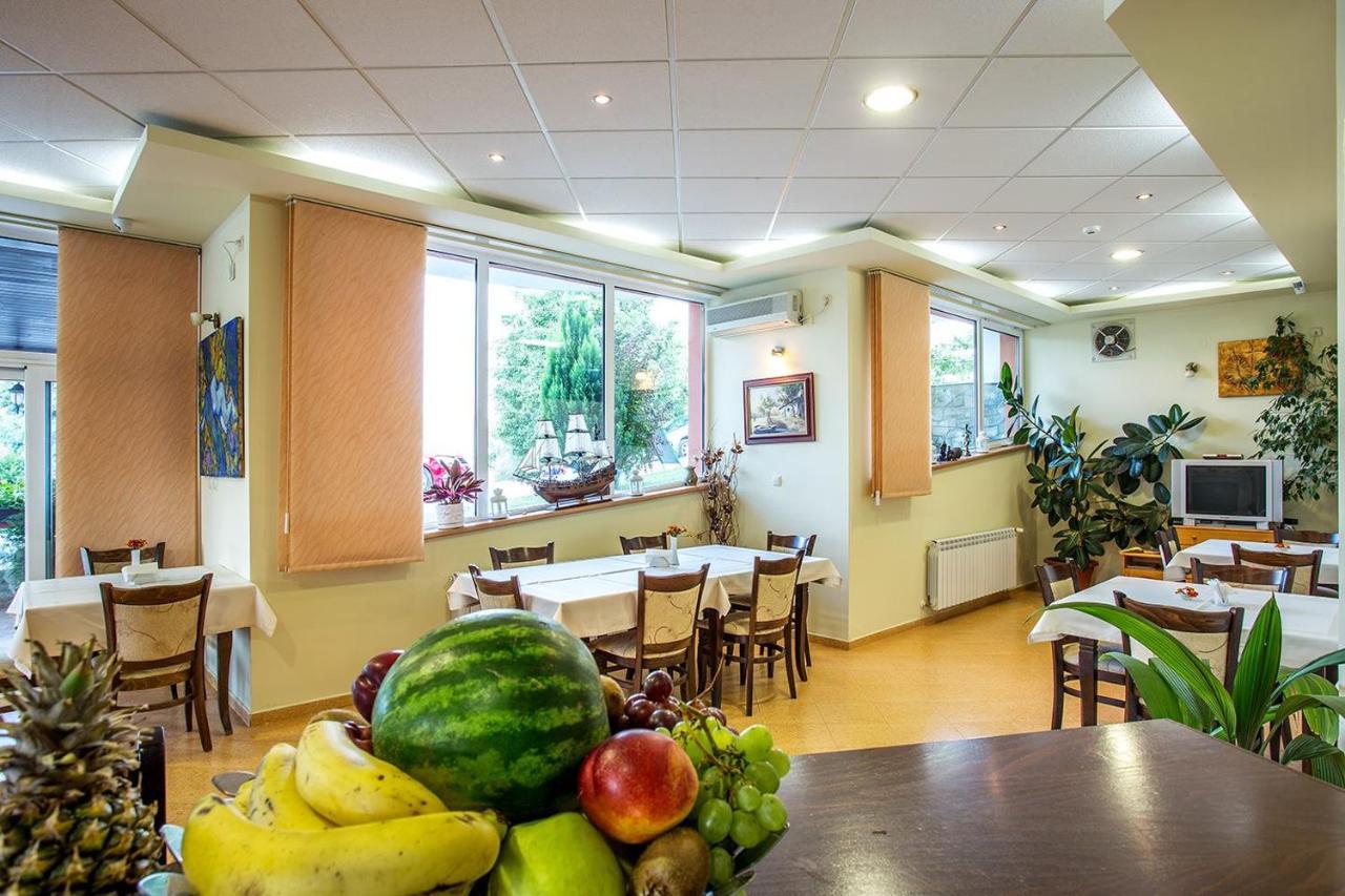 Family Hotel Saint Konstantin Glavatartsi Exterior foto