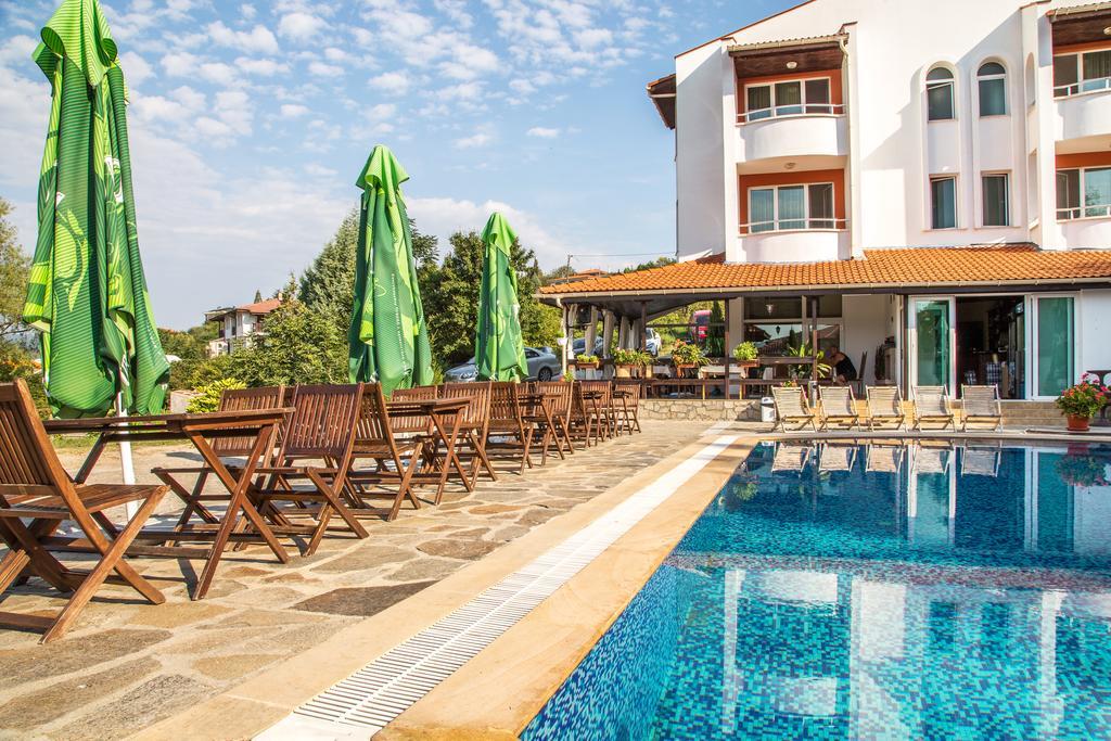 Family Hotel Saint Konstantin Glavatartsi Exterior foto