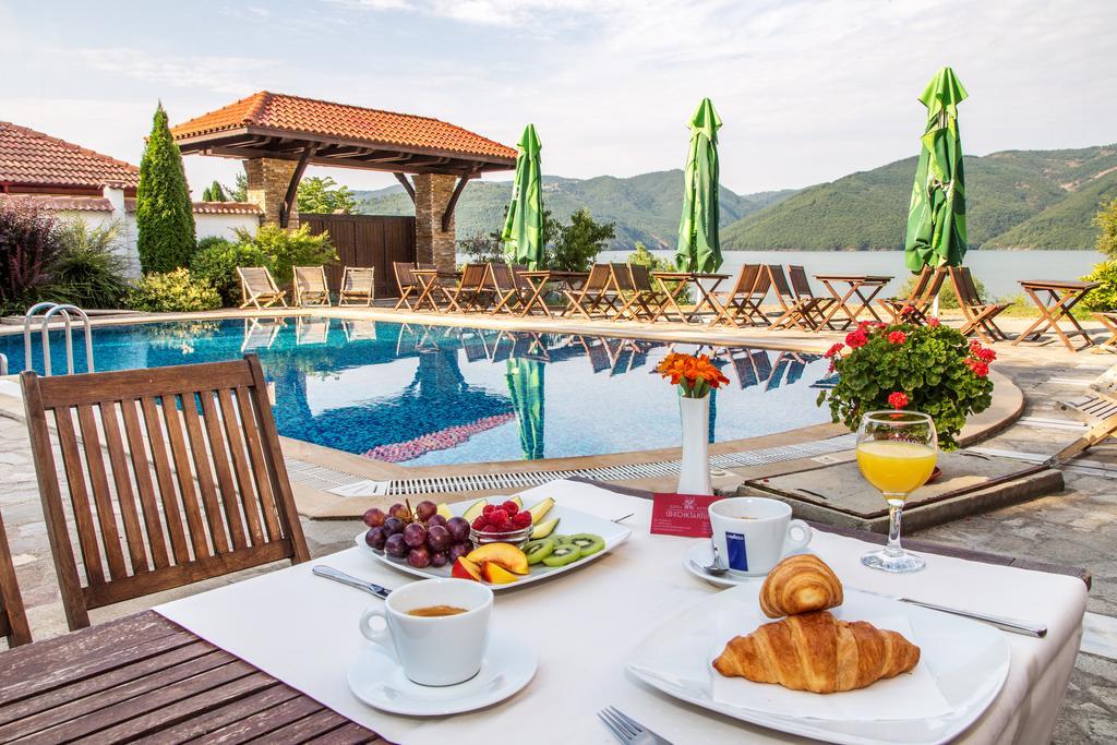 Family Hotel Saint Konstantin Glavatartsi Exterior foto
