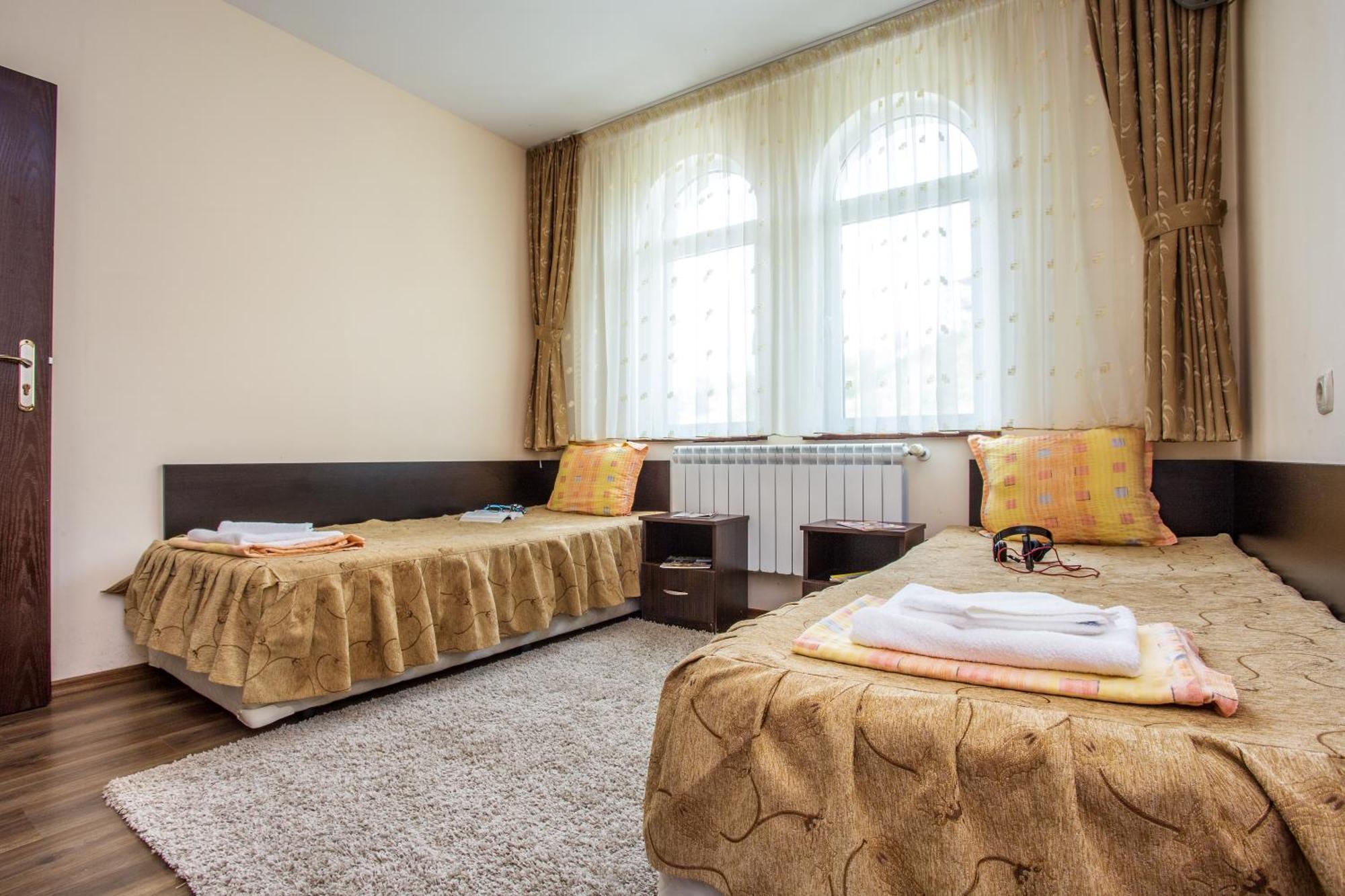 Family Hotel Saint Konstantin Glavatartsi Quarto foto
